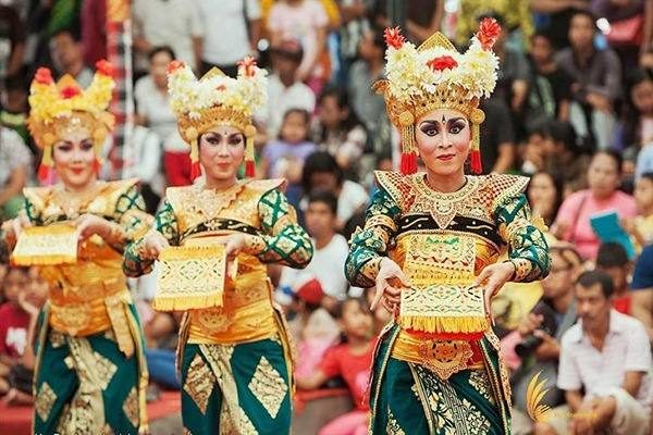 legong dance